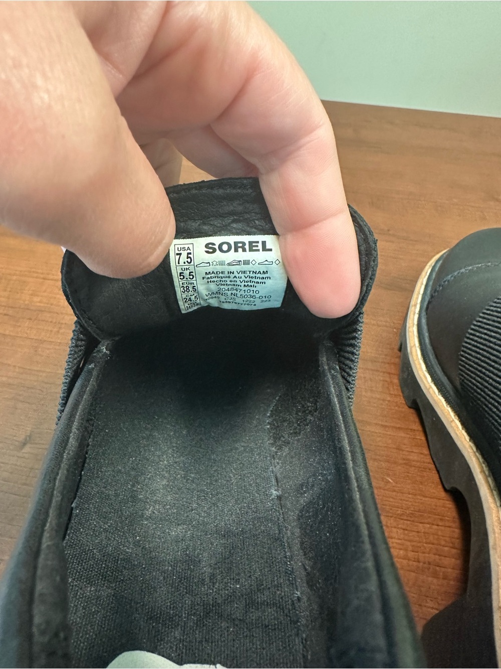 Sorel Joan Now Platform Chunky Loafers Womens 7.5 Black Like New - Picture 8 of 10